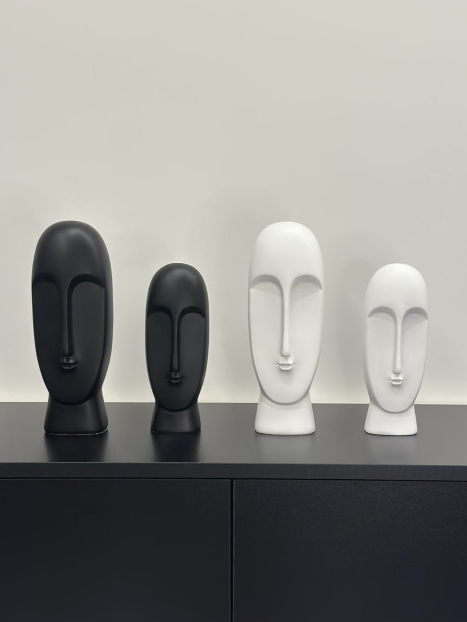 IMG_2324 Resin Face Sculpture - Image 1