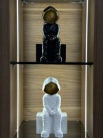 Faceless Sitting Resin Statue