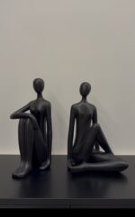 Sitting woman sculpture Large - Image 2