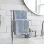 Stand Towel