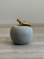 Porcelain apple decor - Image 3