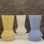 Curved Glass Vase - Image 3