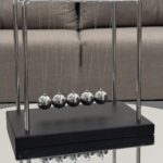 Newton's Cradle Desk Decor