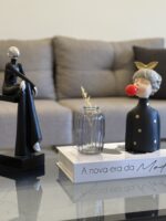 Modern Artistic Table Decor