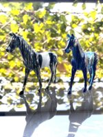 Modern Horse Sculpture - Image 2